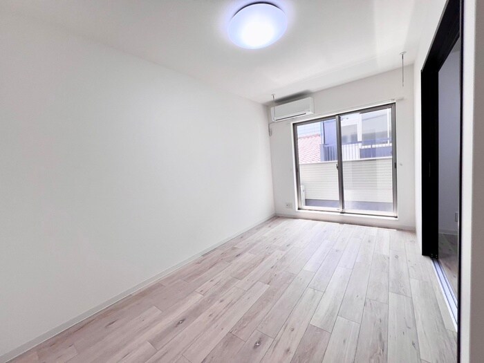 物件内観写真8　(居室)