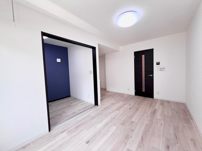 物件内観写真9　(居室)