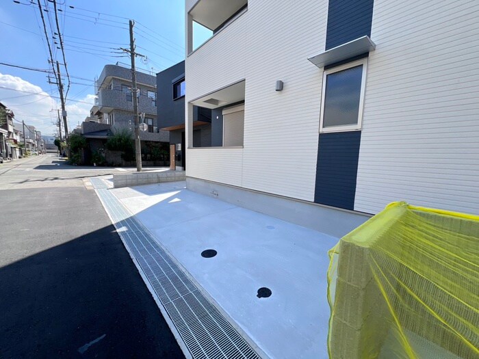 物件外観写真6　(駐輪場)