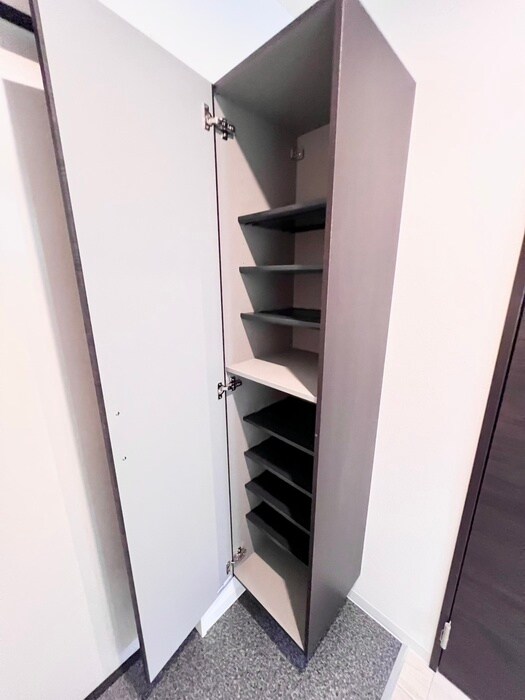 物件内観写真17　(靴箱)