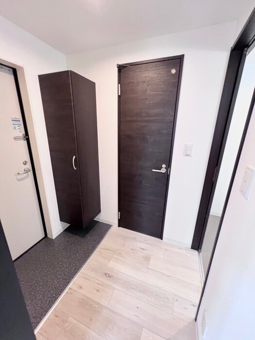 物件内観写真18　(廊下)