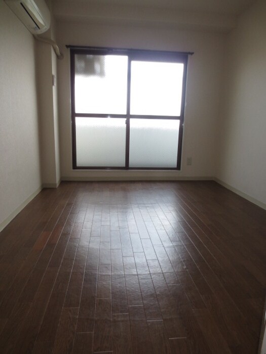 物件内観写真16　(居室)