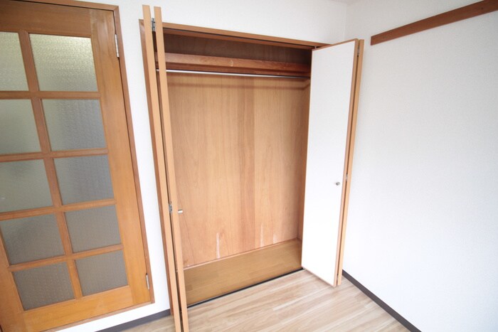 物件内観写真11　(収納)