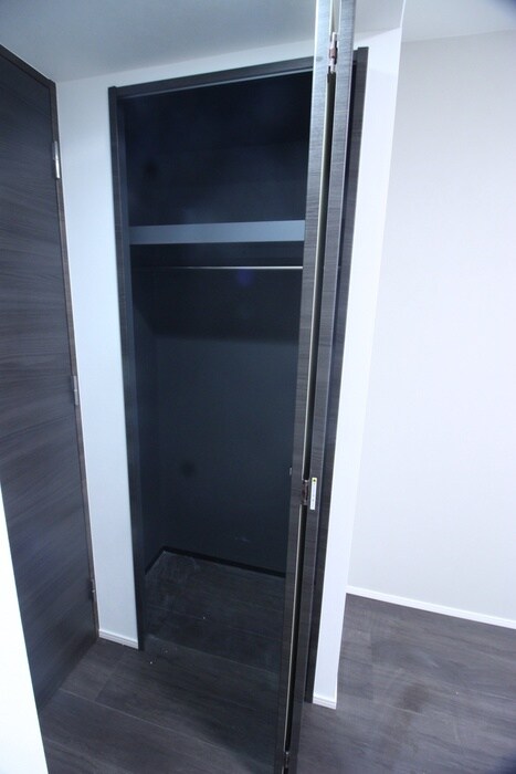 物件内観写真11　(収納)