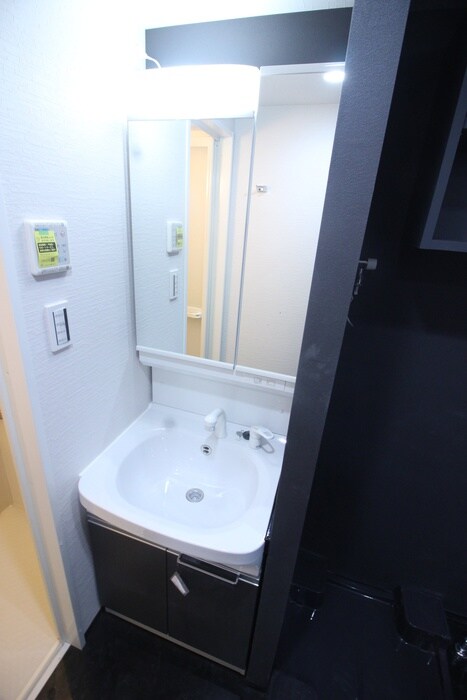 物件内観写真13　(洗面)