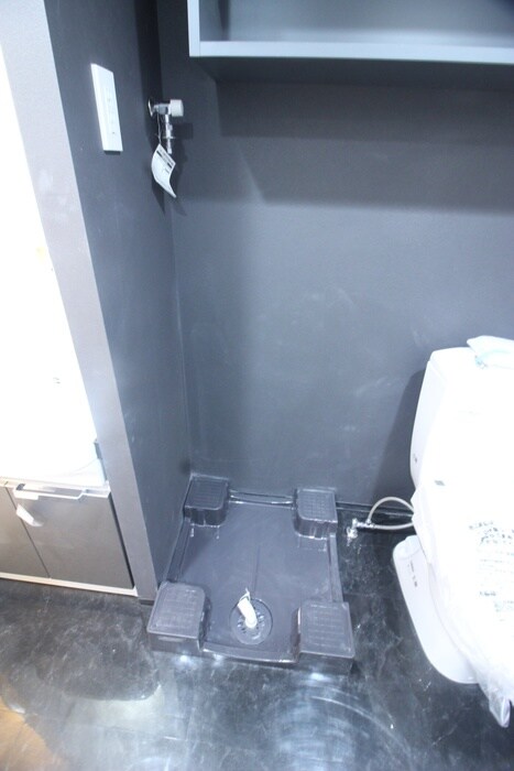 物件内観写真15　(洗濯機置場)