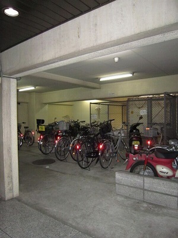 駐輪場