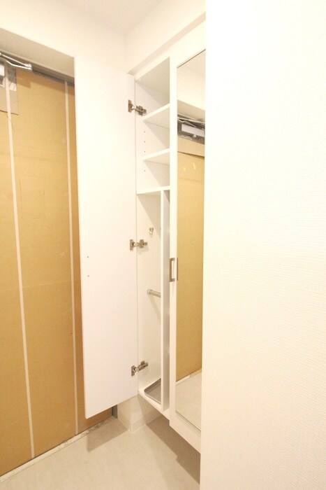 物件内観写真16　(靴箱)