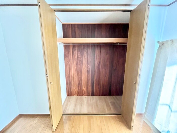 物件内観写真10　(収納)