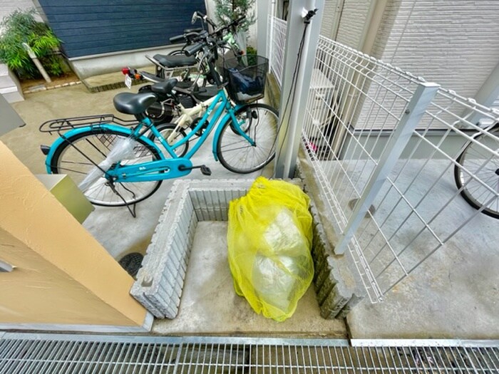 物件外観写真4　(建物設備)