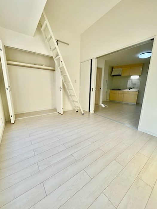 物件内観写真13　(居室)