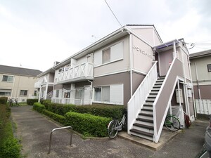 バ－ゴラウンドハイツＢ棟外観写真