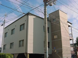 たみのハイツ外観写真