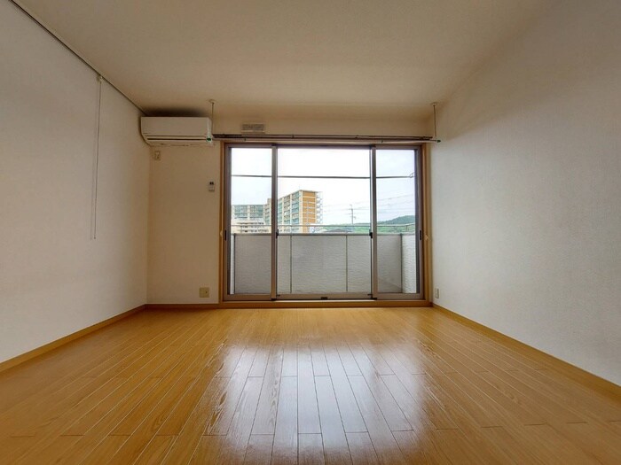 物件内観写真6　(内観写真)