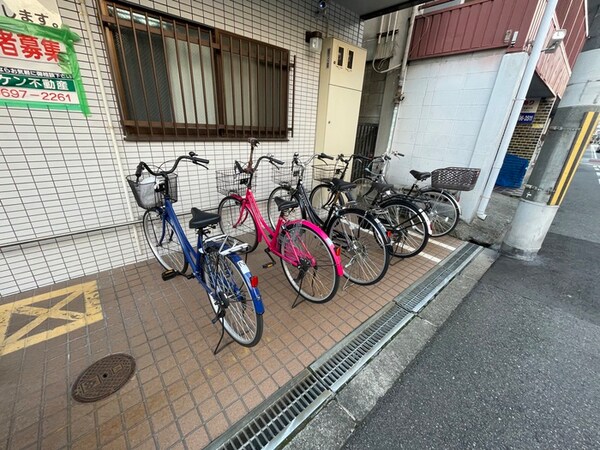 駐輪場