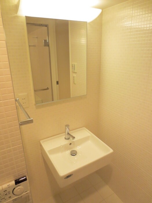 物件内観写真10　(洗面)