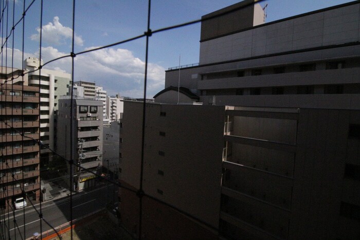 物件内観写真15　(室内からの展望)