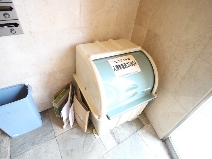 物件外観写真6　(建物設備)