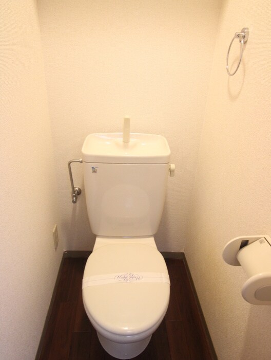 物件内観写真13　(トイレ)