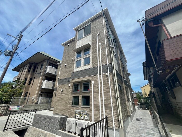 物件外観写真2　(外観写真)