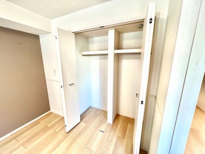 物件内観写真15　(収納)