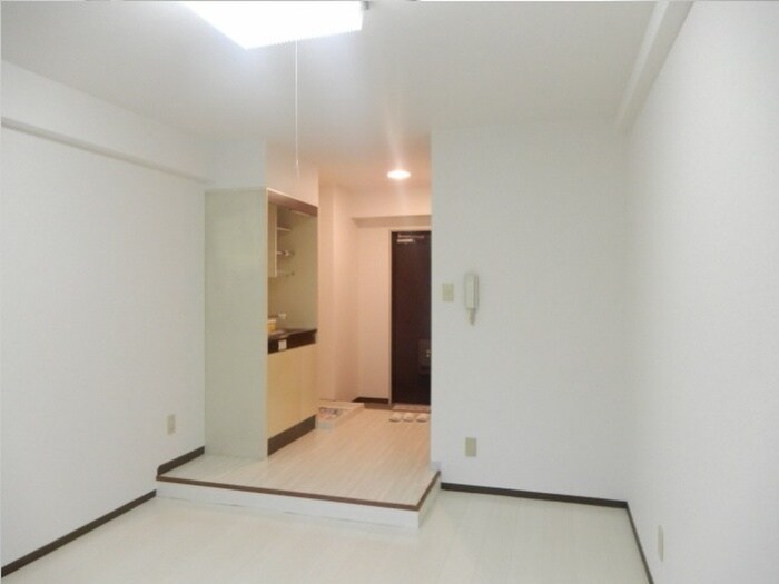 物件内観写真5　(居室)