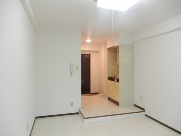 物件内観写真6　(居室)