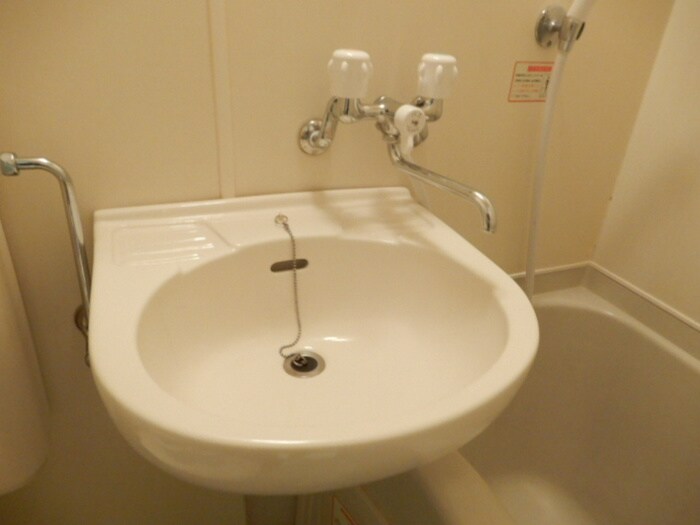 物件内観写真9　(洗面)