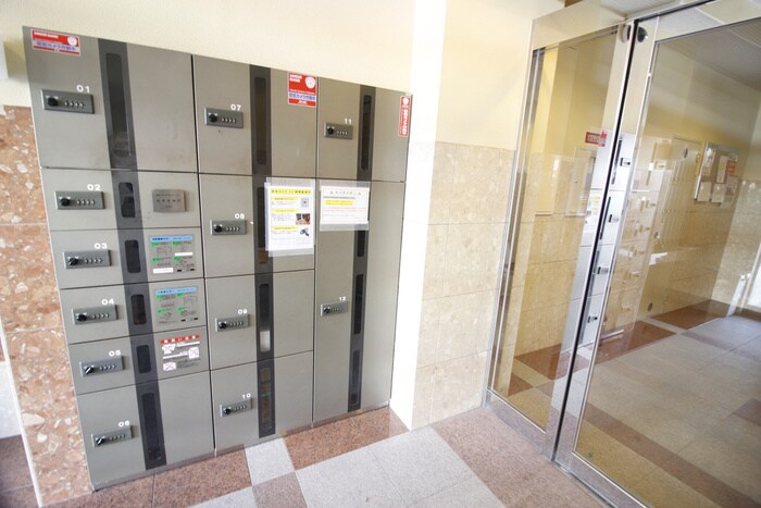 物件外観写真4　(建物設備)