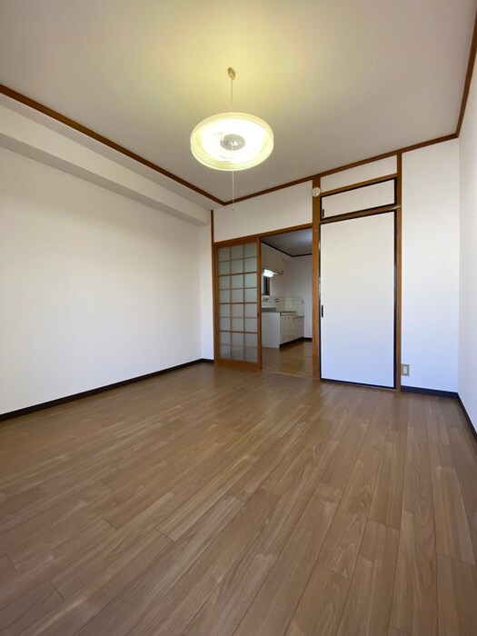 物件内観写真7　(居室)