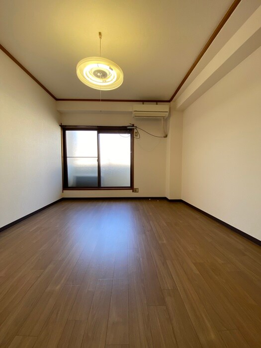 物件内観写真13　(居室)