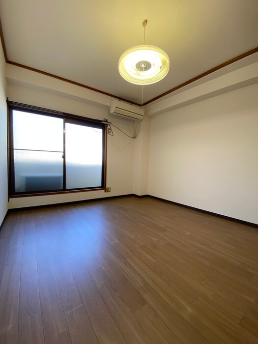 物件内観写真19　(居室)