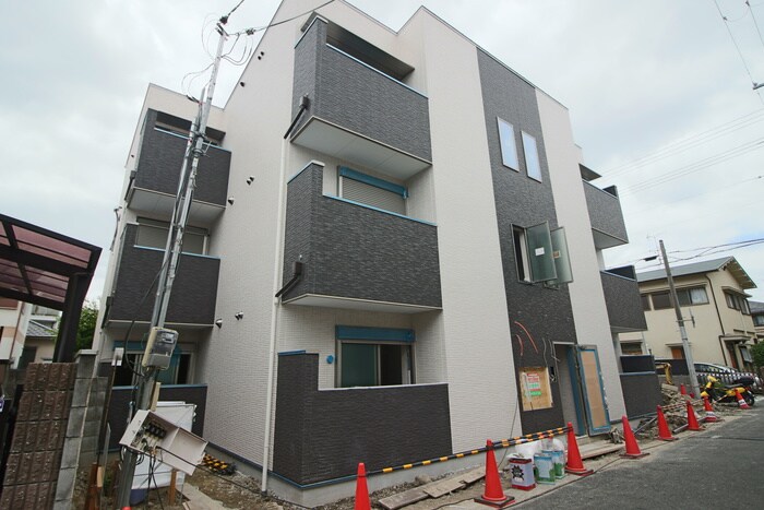 物件外観写真3　(外観写真)