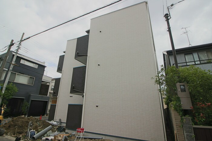 物件外観写真5　(外観写真)