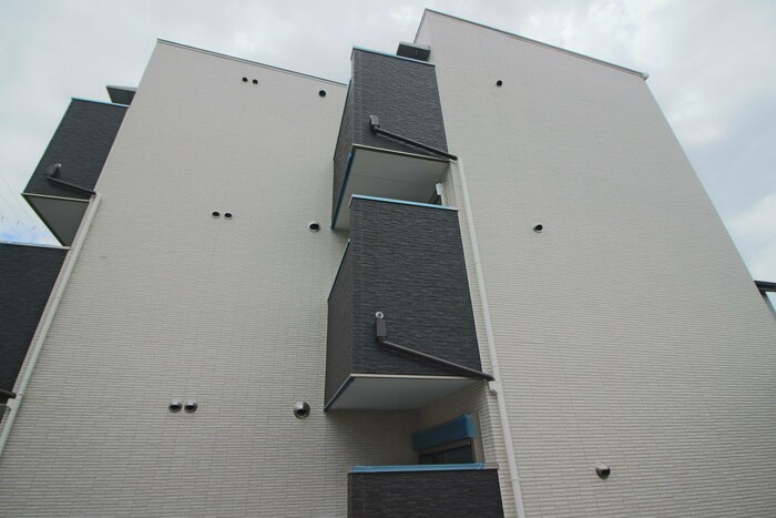 物件外観写真6　(外観写真)