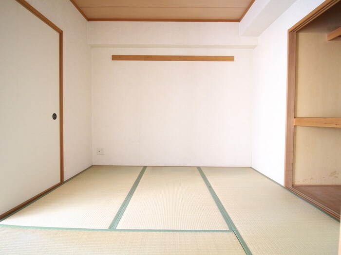 物件内観写真12　(居室)