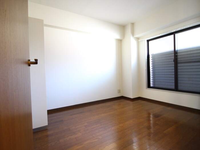 物件内観写真13　(居室)