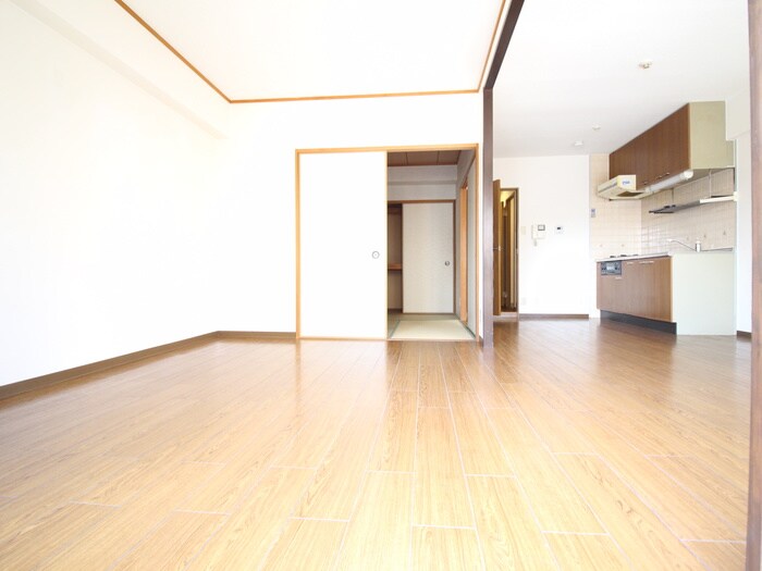 物件内観写真16　(居室)