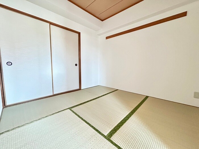 物件内観写真19　(居室)