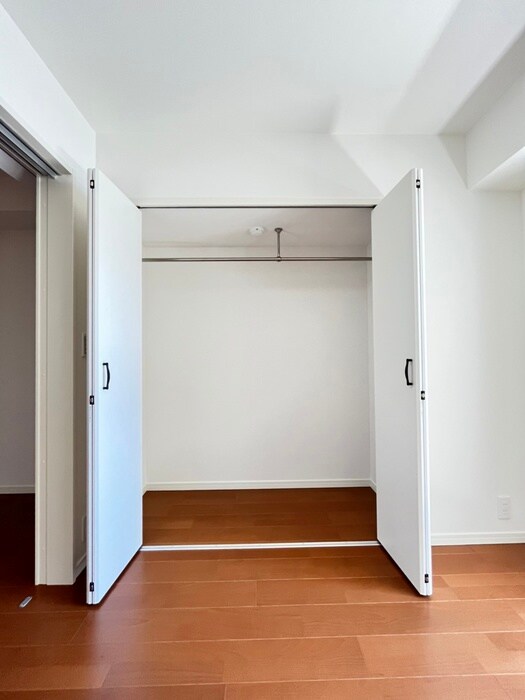 物件内観写真15　(収納)