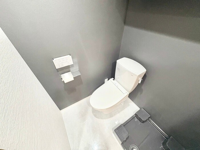 物件内観写真11　(トイレ)