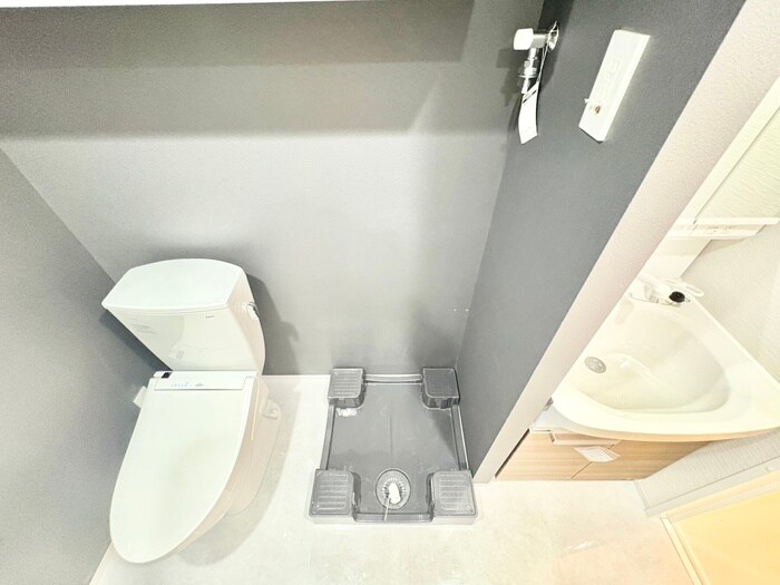 物件内観写真12　(洗濯機置場)