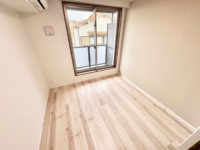 物件内観写真16　(居室)