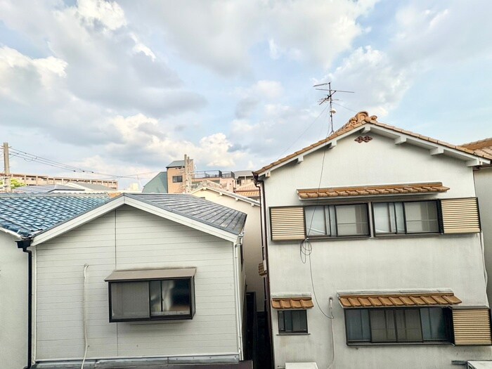 物件内観写真21　(室内からの展望)