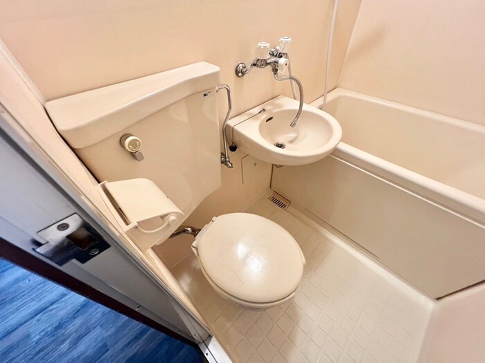 物件内観写真11　(トイレ)