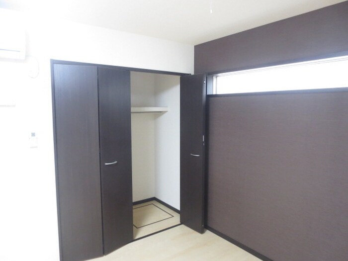 物件内観写真10　(収納)