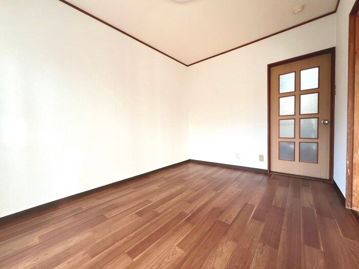 物件内観写真17　(居室)