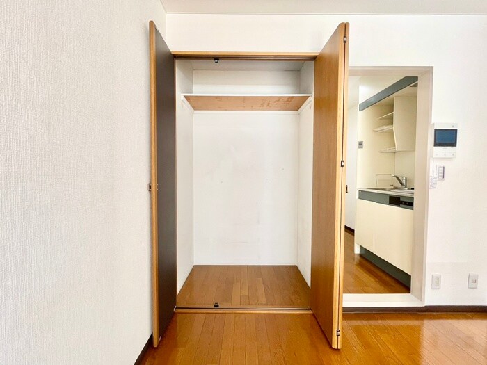 物件内観写真14　(収納)