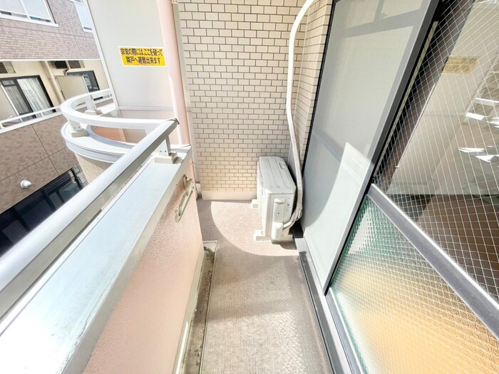 物件内観写真17　(ベランダ・バルコニー)