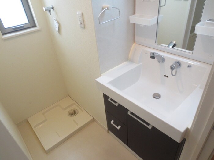 物件内観写真6　(洗面)